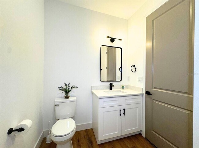 Building Photo - 410 Flat River St SW