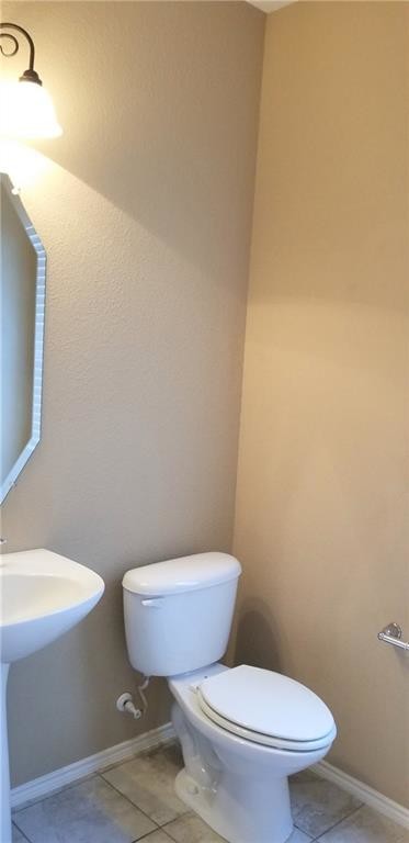 Building Photo - 15537 Gatehouse Dr