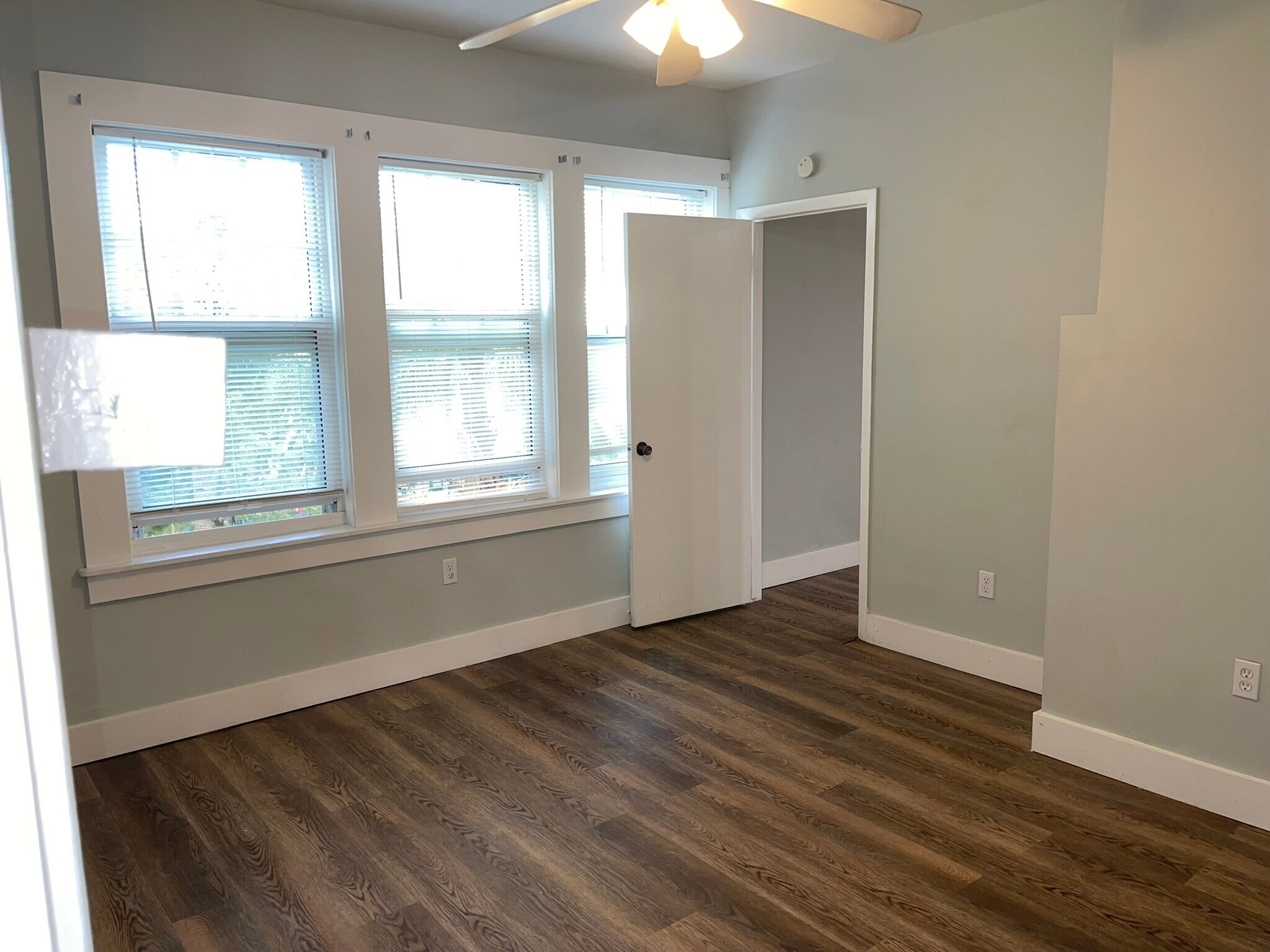 Building Photo - 536 14th St