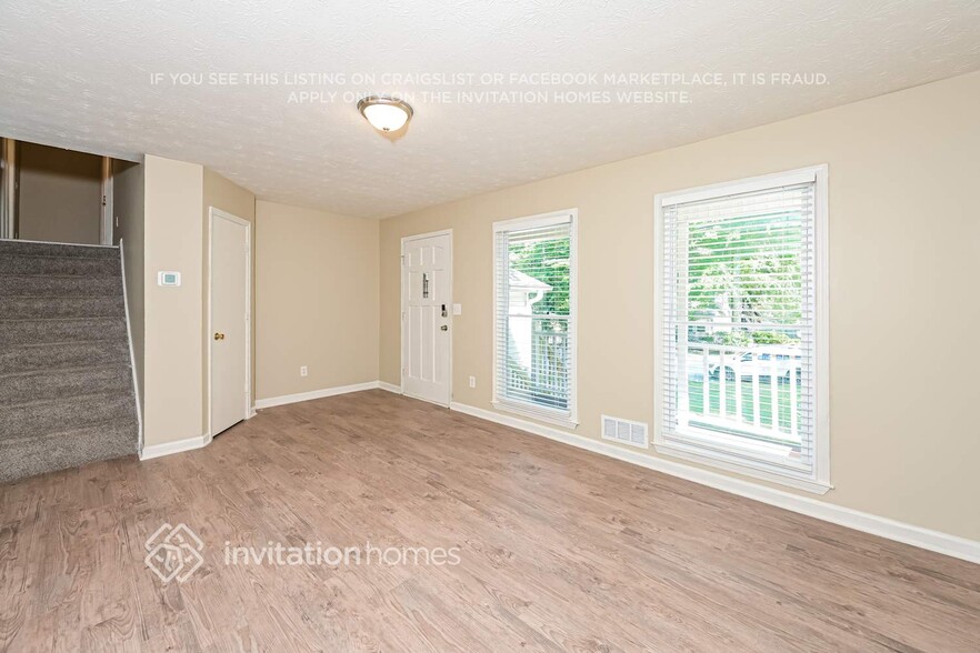 Building Photo - 1740 Rose Garden Ln