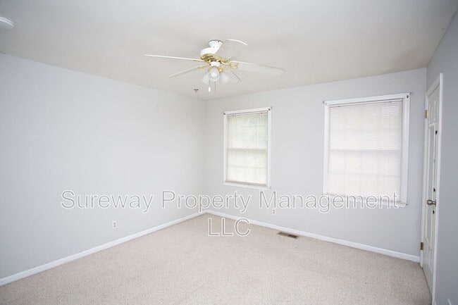 Building Photo - 50 Manchester Rd