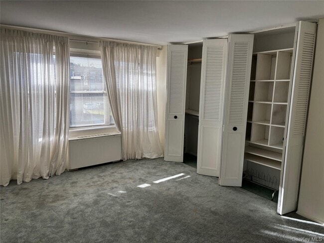 Building Photo - 17-85-85 215th St