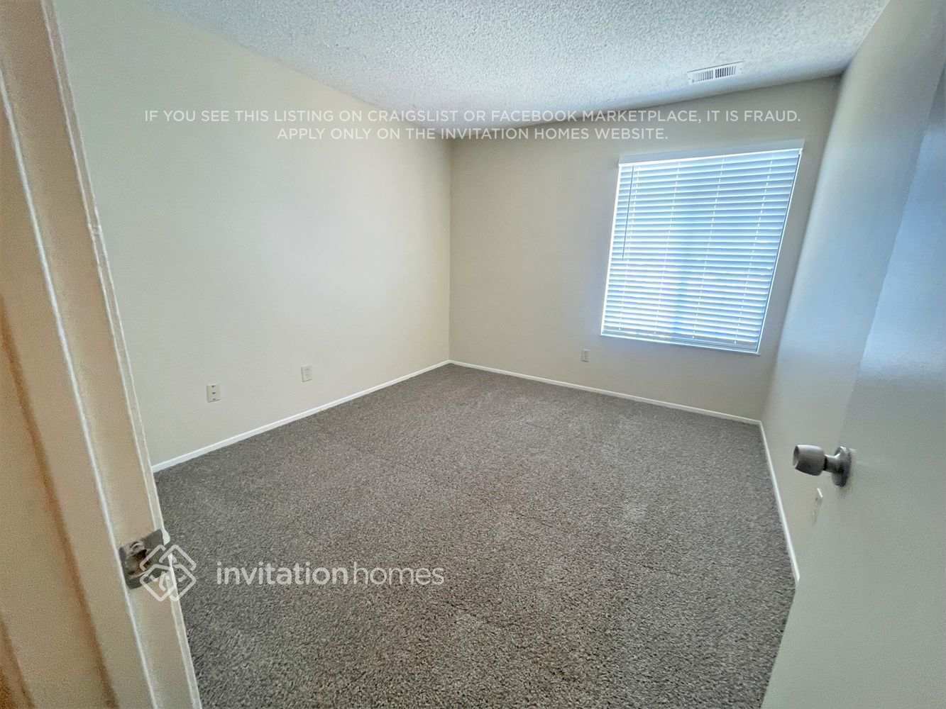 Building Photo - 3489 Chandler Cir