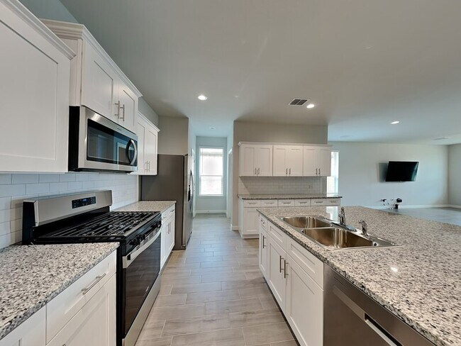 Building Photo - 9617 Brickridge Ln