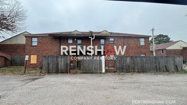 Building Photo - 3212 13 Colony Mall