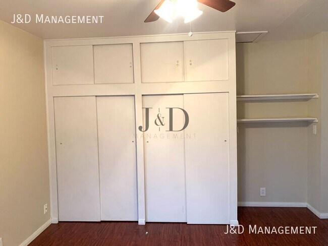 Building Photo - 8770 Lamar St