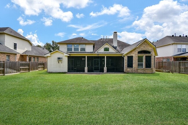 Building Photo - 28514 Hayden Park Dr