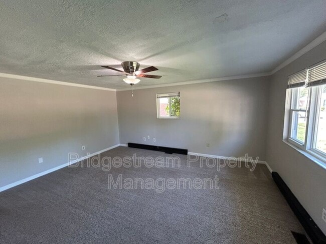 Building Photo - 2700 Sutton Ave