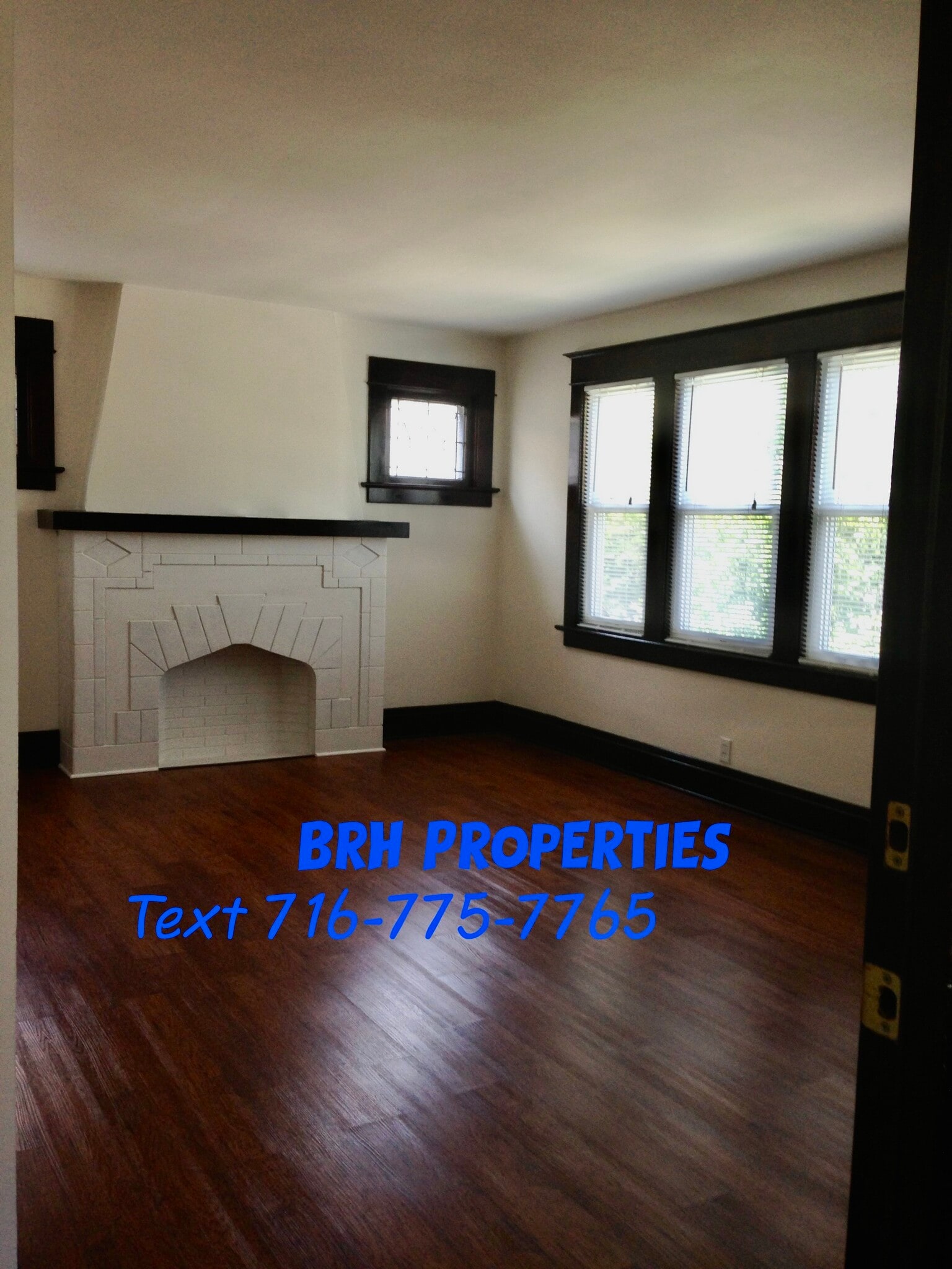 Building Photo - 100 Somerton Ave