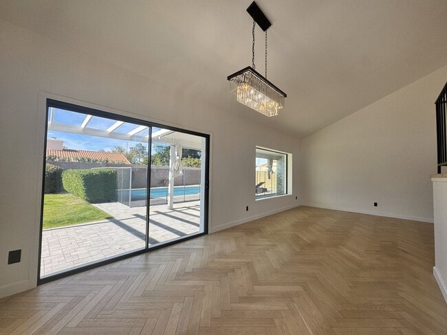 Building Photo - BEAUTIFUL 3 BEDROOM 3 BATH CORNER LOT WITH POOL AND LARGE BACKYARD NORTH SCOTTSDALE