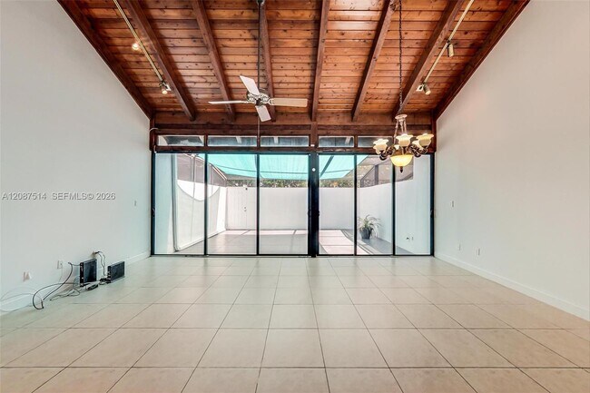 Building Photo - 8613 SW 79th Pl