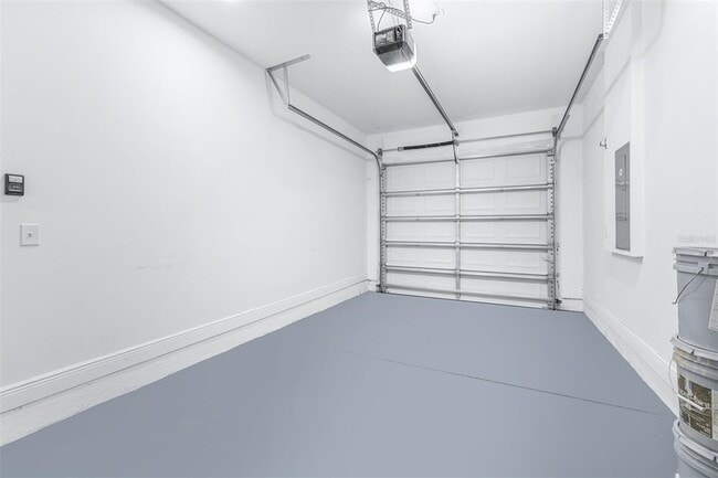 Building Photo - 1505 E North Bay St