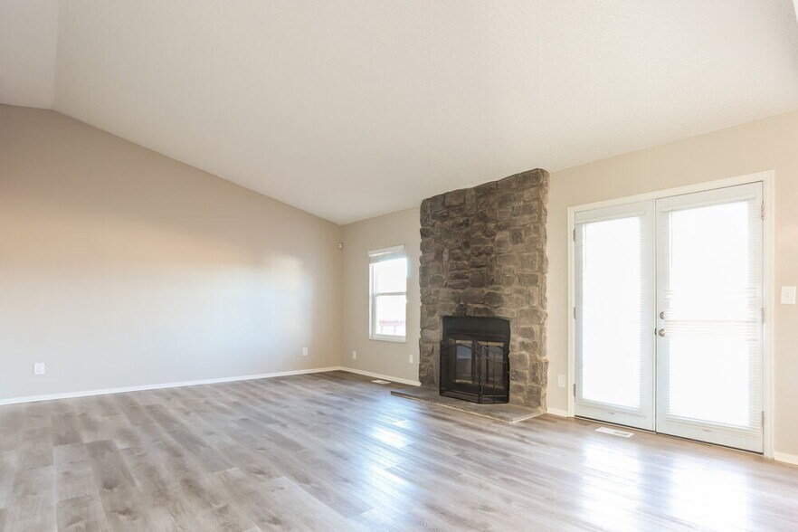 Building Photo - 21287 E Powers Pl