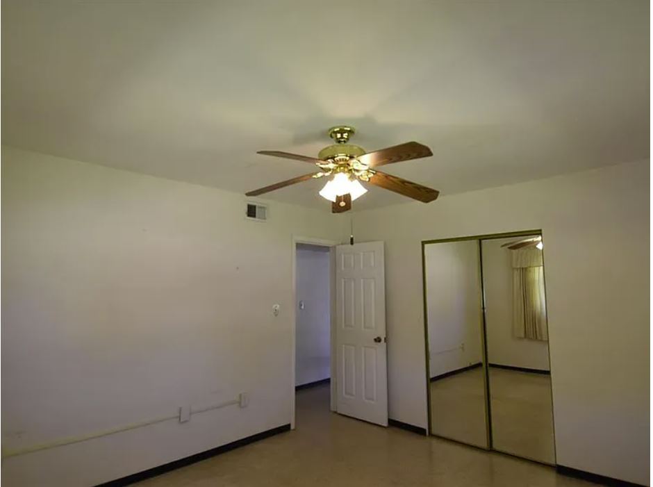 Building Photo - 4938 Azalea Dr