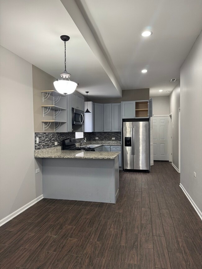 Building Photo - 1630 S Washtenaw Ave.