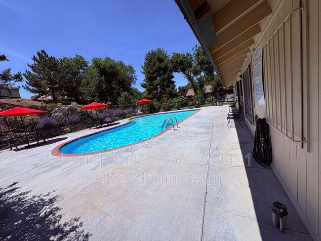 Building Photo - 3948 Clear Acre Ln