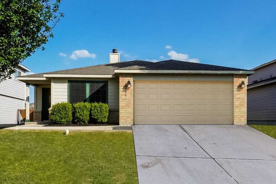 Primary Photo - 120 Bay Willow