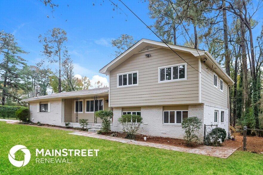 Building Photo - 3210 Linden Garden Dr