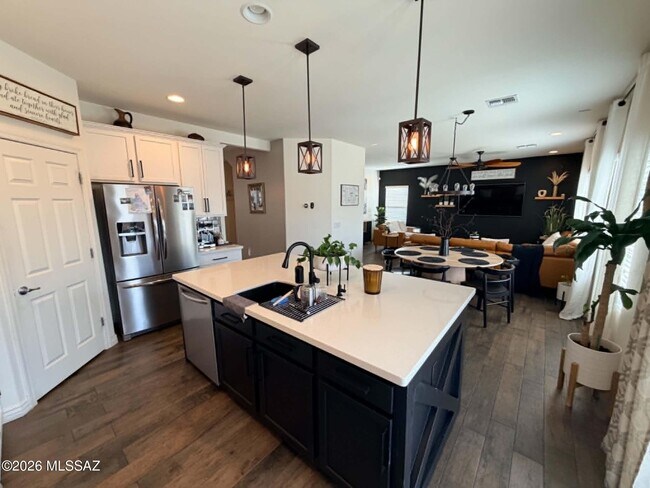 Building Photo - 9033 W Birchover Dr