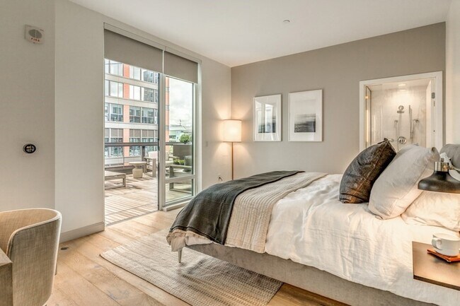 Building Photo - 1350 Boylston St