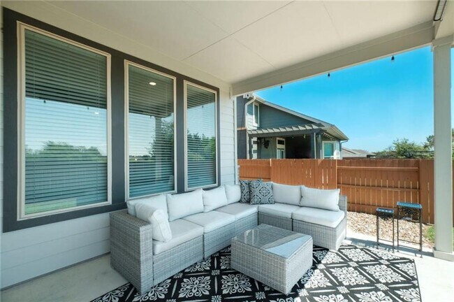 Building Photo - 229 Bonnet Blvd