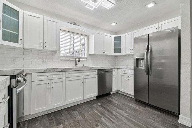 Building Photo - 4036 Cortez Dr