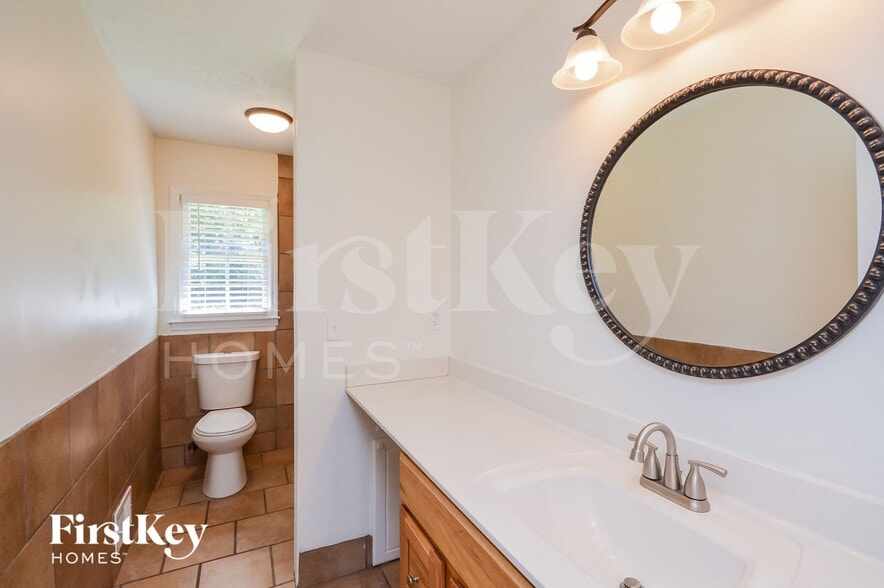 Building Photo - 540 Richards Chapel Rd