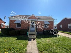 Building Photo - 3 Bed 1 Bath Home