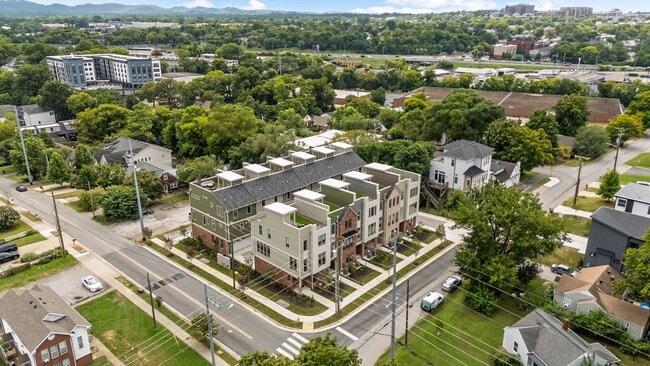 Building Photo - 601 Southgate Ave