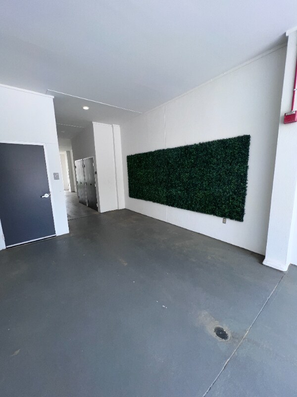 Building Photo - 1380 Piccard Dr