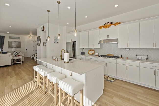 Building Photo - 9557 Carcassonne Pl