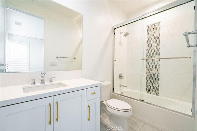 Building Photo - 20043 Mersey Ln