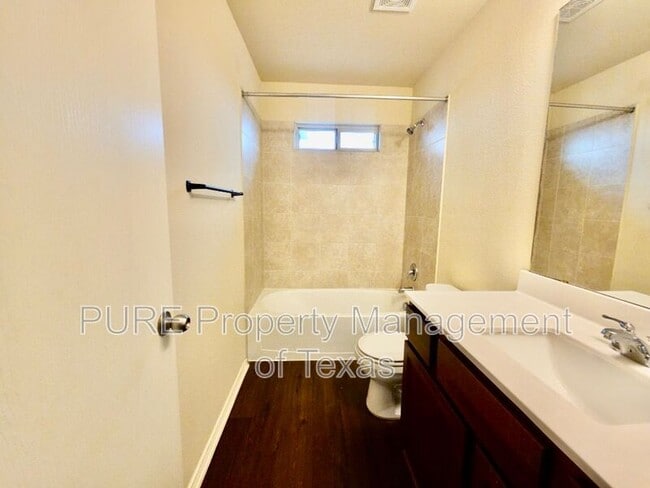 Building Photo - 13008 Ship Bell Dr