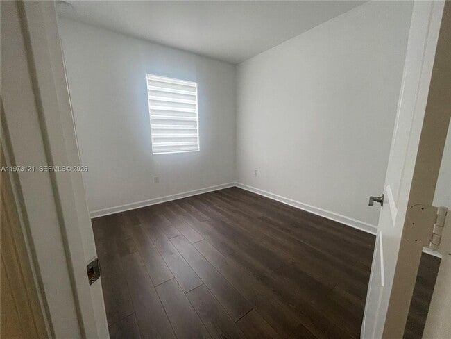 Building Photo - 16220 SW 288th Terrace