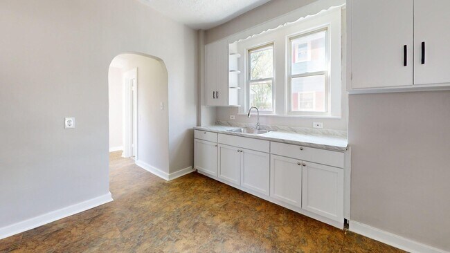Primary Photo - 2295 11th St SW