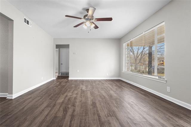 Building Photo - 10325 Fern Dr