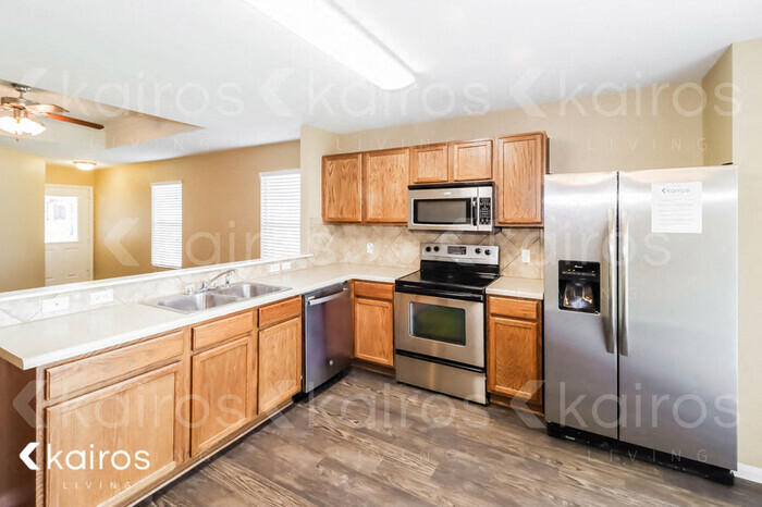 Building Photo - 26 Avrshire Ln