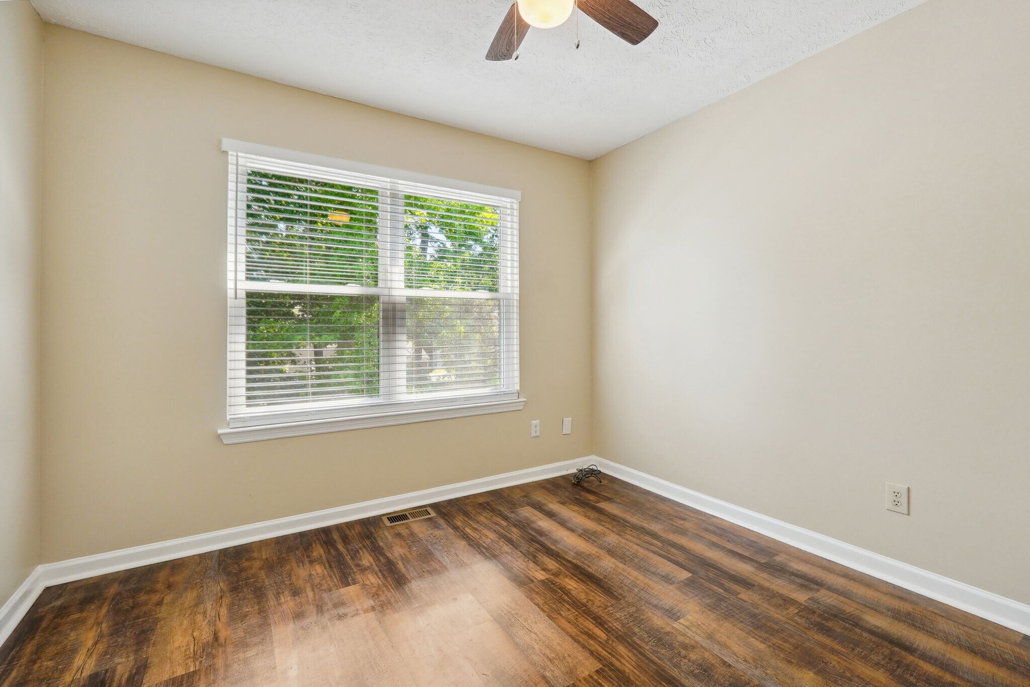 2nd bedroom - 7016 Grinder Drive