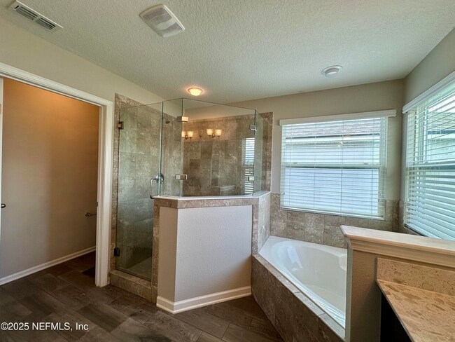 Building Photo - 8135 Cape Fox Dr