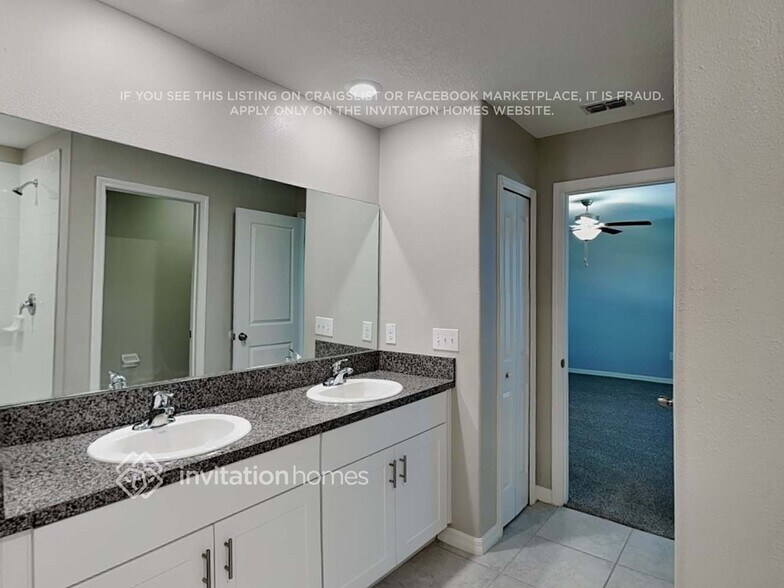 Building Photo - 11168 Riley Pines Cir