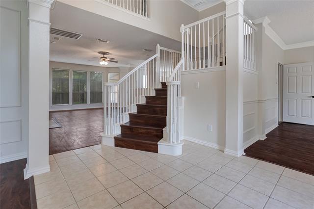Building Photo - 6716 Bluffview Dr