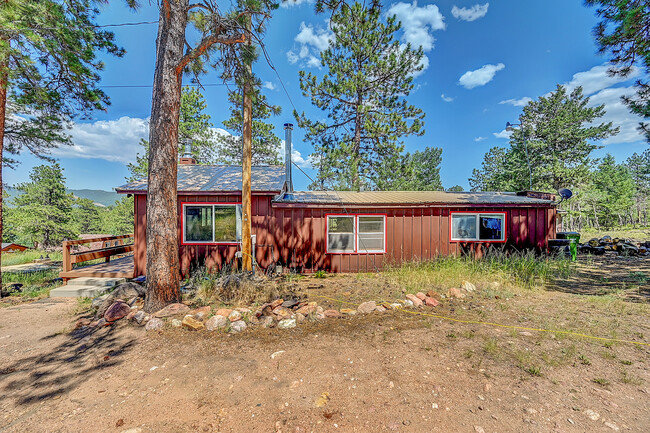 Primary Photo - 205 Sioux Trail