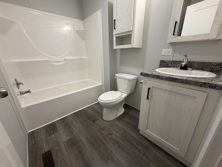 Building Photo - 38062 St Tropez Dr