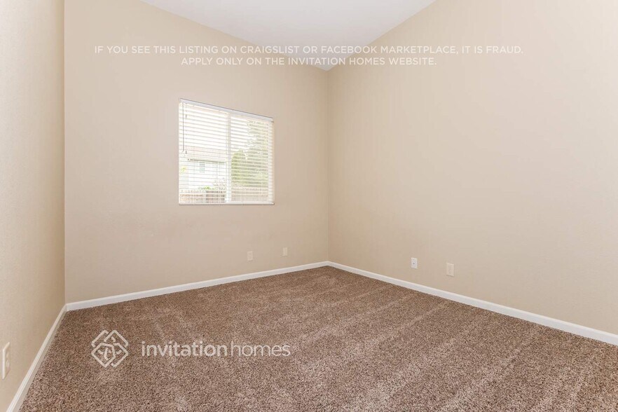Building Photo - 1687 Presidio Way