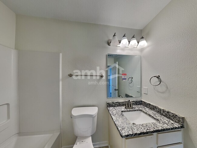 Building Photo - 10103 Cumberland Pointe Blvd