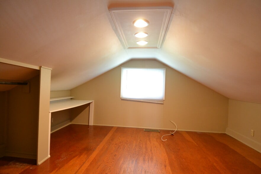 Building Photo - 821 E Patterson St