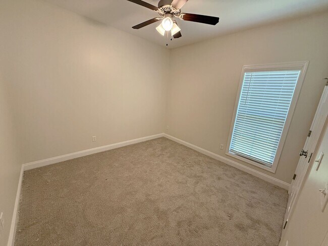 Building Photo - Stylish 4-Bedroom Home with Screened Porch...