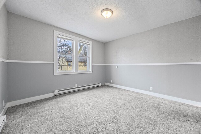 Building Photo - 288 Driving Park Ave