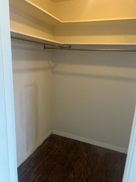 Building Photo - 3106 Harbor Blvd