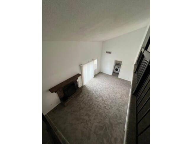 Building Photo - 7644 S Holland Way